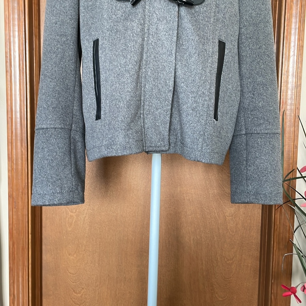 Cozy Gray Wool Jacket By Express - image 4